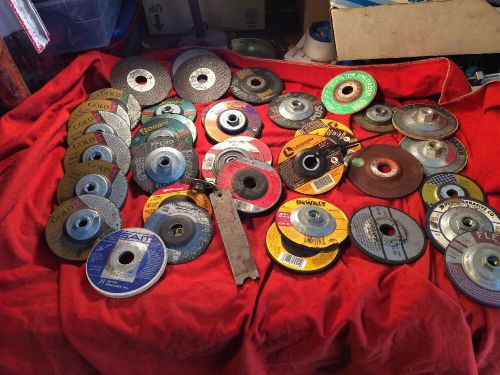 Massive Lot Of Abrasive Desk. Many Makes, Sizes And Grits