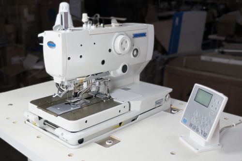 Keyhole/ eyelet buttonhole sewing machine | dematron dm-9820 for sale