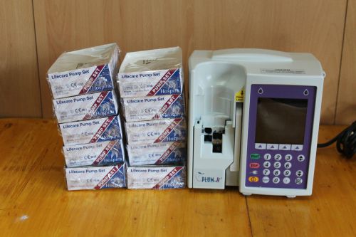 Hospira Plum A+ Infusion System pump with 20 giving set