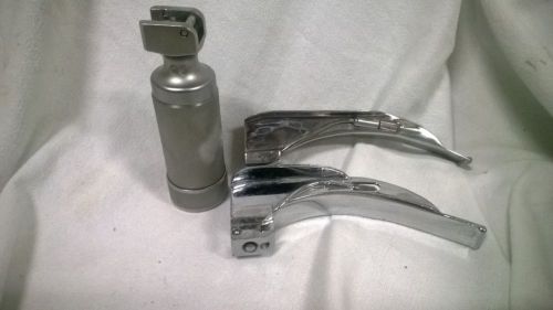 Welch Allyn Laryngoscope Handle w/2 Blades, Forreger  Lamp