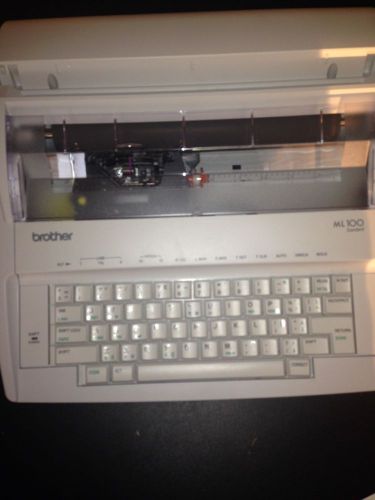 Typewriter  Brother ML 100 Standard