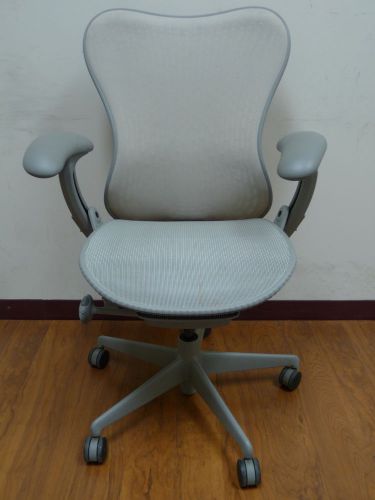 Herman miller &#034;mirra&#034;office chair *loaded*alpine mesh seat &amp; thermal back #10599 for sale