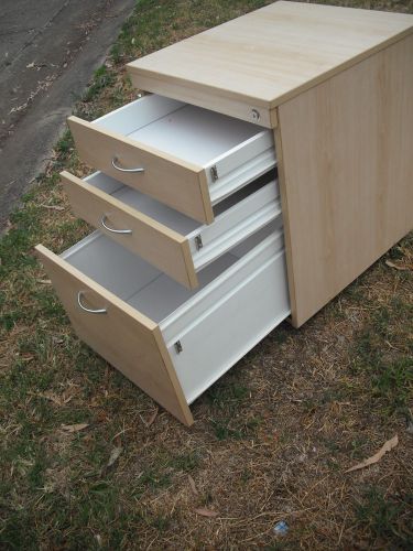 Lockable mobile 3 drawer filing under desk pedestal*2 available*liverpool office for sale