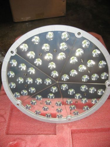 Led light 132 wt.  highbay  style. new in a box! 120vac. super bright! for sale