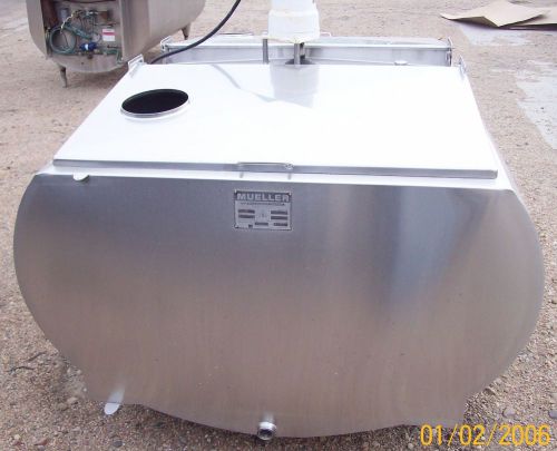 Mueller 300 gallon model m stainless steel bulk milk tank for sale