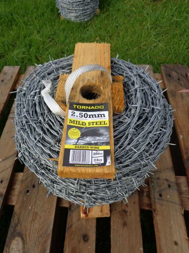 Farm fencing/sheep fencing Tornado mild steel barbed wire 200m roll