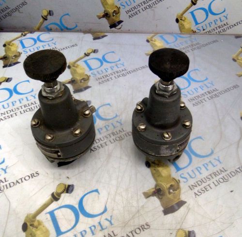 MOORE PRODUCTS 40-30 NULLMATIC PRESSURE REGULATOR LOT OF 2