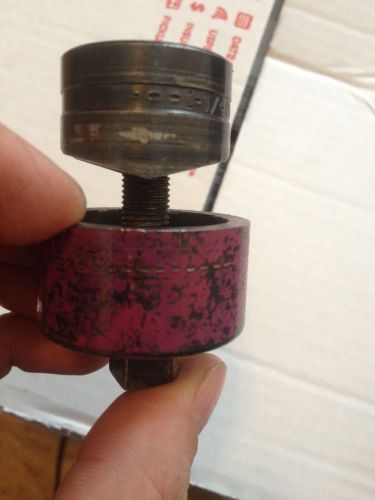 Greenlee 1 1/4&#034; 31.75mm 1.25&#034;  Diameter 730 Radio Chassis Knockout Punch #3914
