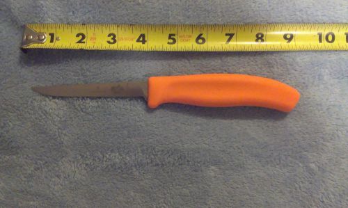 Victorinox Swiss Made 5.5906.09S9 Knife