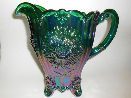 Hunter Green carnival Glass water serving Pitcher dahlia Pattern dugan style art
