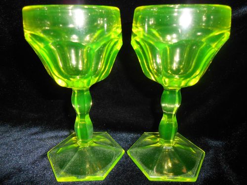 pair Vaseline glass tumblers cups wine goblet uranium yellow stemmed cordial set