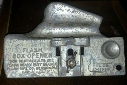 Flash Box Opener old vintage pat. no. 1941680