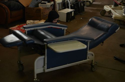 Winco medical recliner xl model 655 for sale