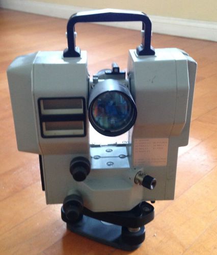 Zeiss Elta 3 SURVEYING TOTAL STATION WITH CARRYING CASE