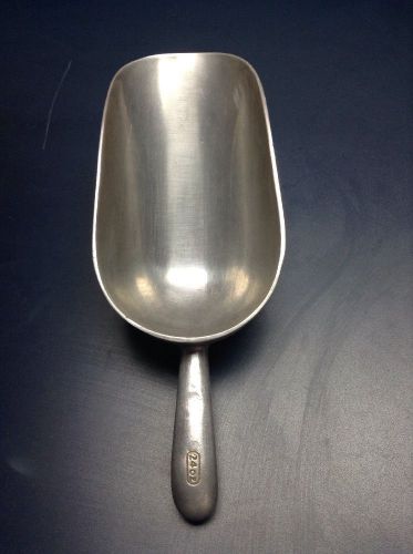 Lot Of 30 Restaurant Aluminum Scoop Hold Wet and Dry Products 24 Oz Free Ship