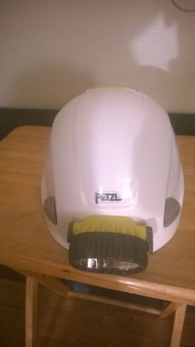 Petzl -VERTEX BEST DUO LED 14- Work And Rescue Helmet