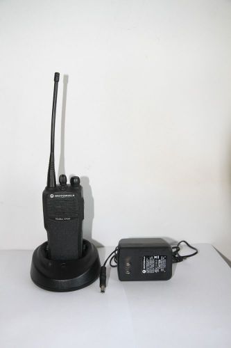 Motorola cp-200 438-470 mhz uhf 4 channel for sale