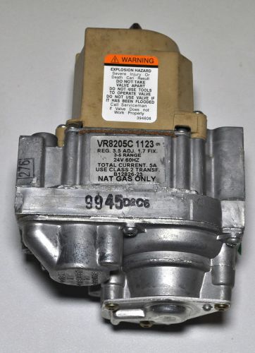 Honeywell VR8205C1123 B12826-23 Gas Valve Out of Box Valve Only
