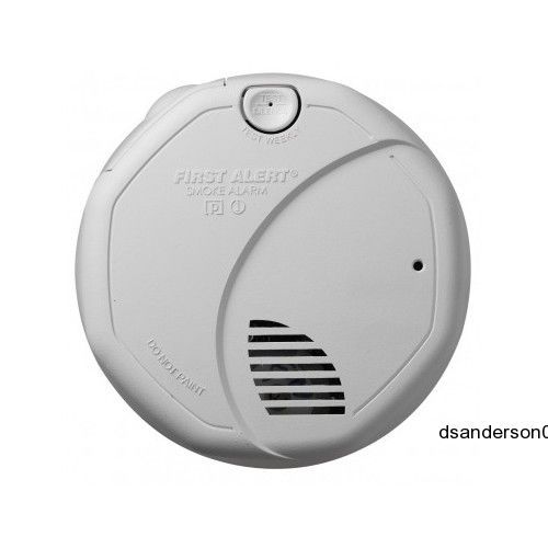 First Alert Dual Sensor Battery-Powered Smoke/ Fire Alarm Family Safety New