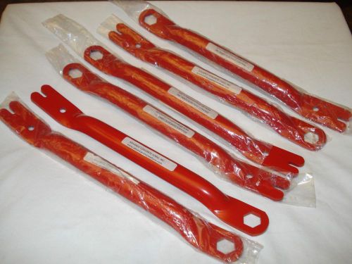 New Lot of 6 Advance Concrete Form Tie Break Off Tools, Free shipping!