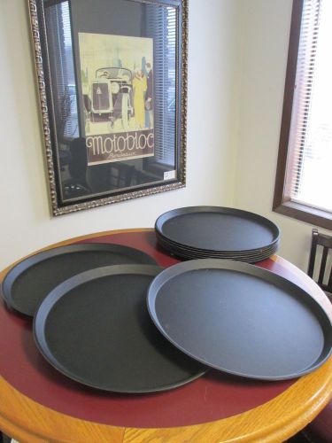 LOT OF (10) Non Skid Rubber Lined 16-Inch Plastic Round Serving Tray -NO RESERVE