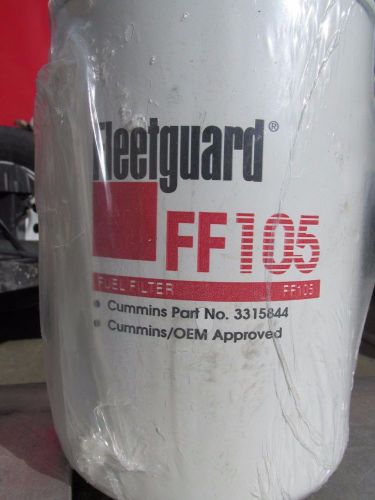 Pair of Fleetgard FF 105