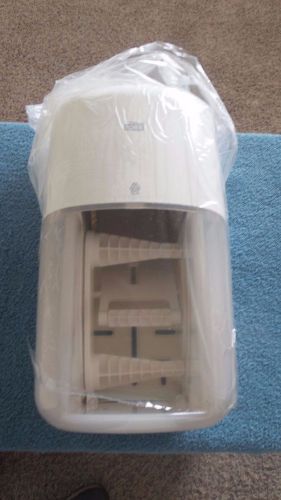 LOT of 6 EA TORK Bath Tissue Roll Dispenser 555620A White NEW