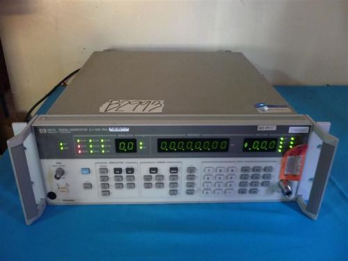 HP Agilent 8657A Signal Generator 0.1-1040MHz