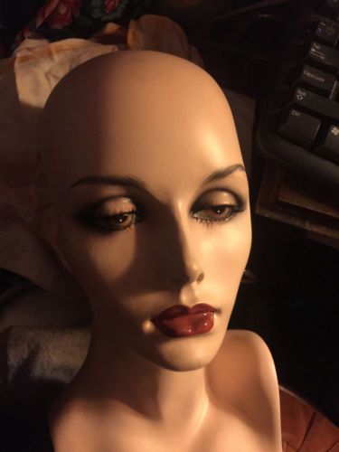 Mannequin 17 Inches Apx., Top Portion Display For Hats &amp; Wigs