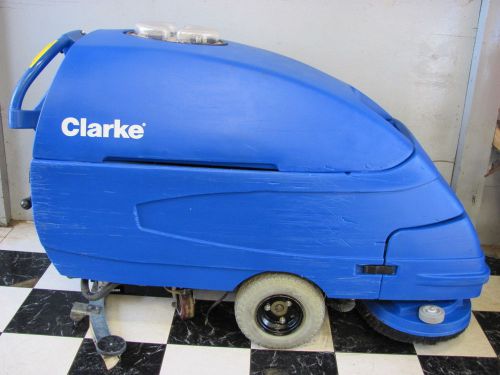 Clarke Focus S33 Auto Floor Scrubber Cleaner Machine