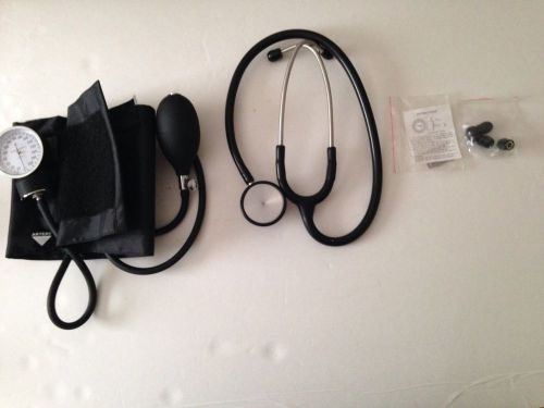 Adult Blood Pressure Cuff With Stethoscope