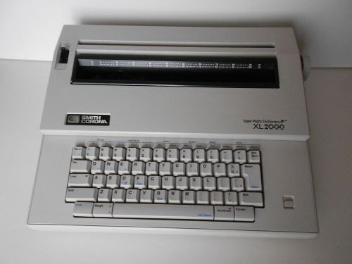 Smith Corona XL2000  Portable Electronic Typewriter w/cover &amp; manual VGC