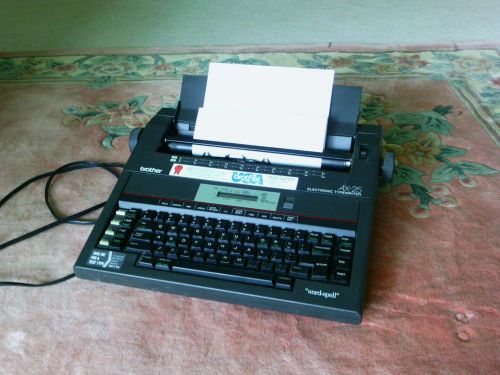 Brother AX-25 Electronic Typewriter - LCD Display, Word-Spell - Very Nice
