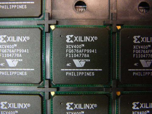 XILINX XCV400-4FG676C IC FPGA 404 I/O 676FBGA **NEW**