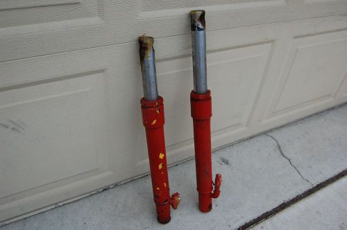 Industrial, Commercial, Hydraulic Cylinder, 17&#034; Long and 2&#034; Wide Main Cylinder