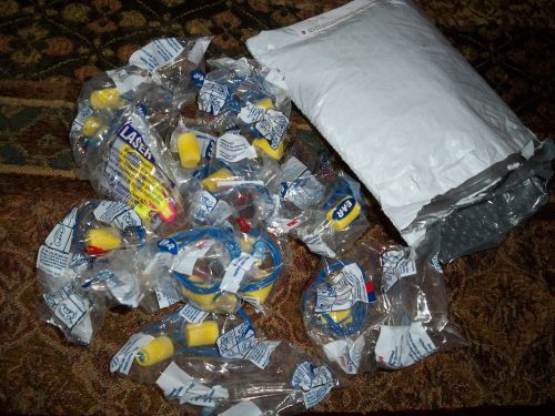 Ear Plugs , Hearing Protection -NEW - Lot of 10 , 3M  - FREE SHIPPING!