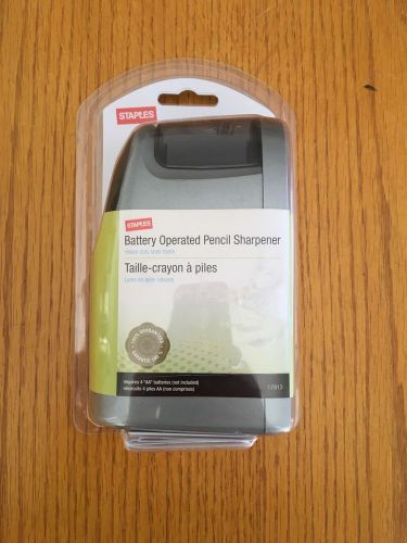 Staples Battery Operated Pencil Sharpener 17813 - BRAND NEW