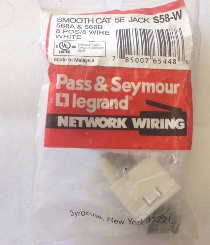 Pass &amp; Seymour Smooth CAT 5E Jack S58-W 8 POS/ 8 WIRE white  568A &amp; 568B NOS