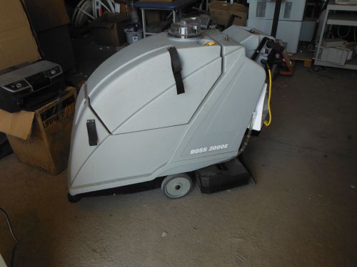 Boss / tennant 2000e carpet extractor with wand low  72 hours for sale