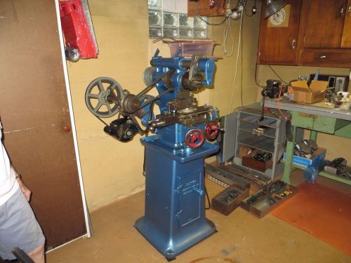 Vintage Burke B-4 Horizontal Vertical Milling Machine Power Feed 110v w/Tooling