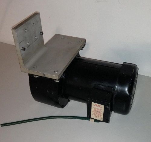 Leeson c4t17fz46b ac gearmotor .5hp 288rpm phase 3 for sale