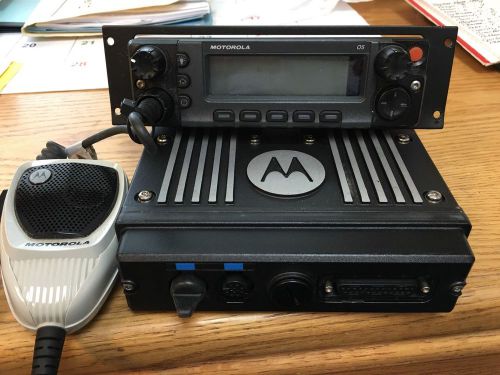 Motorola APX  6500 7/800 MHZ Digital Mobile Radio P25 Remote Head And Base
