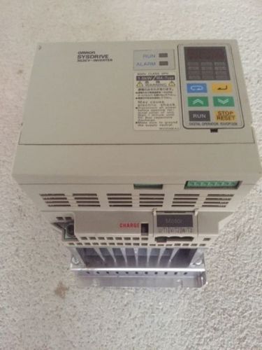 OMRON SYSDRIVE 3G3EV- 1,5KW