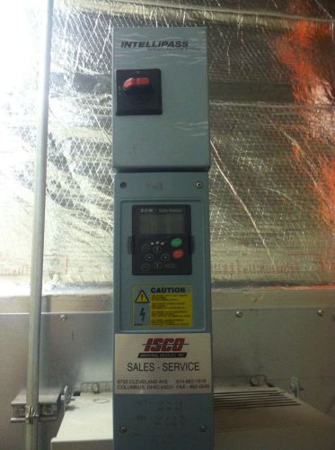 Eaton HVX 9000 HVX01514b1 15hp 480v 3 phase ac drive vfd. Used