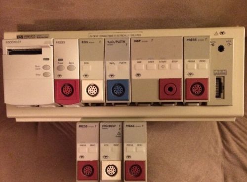 HP M1176A Model 66 PATIENT MONITOR RACK with 9 Modules, Recorder,ECG,NBP,etc