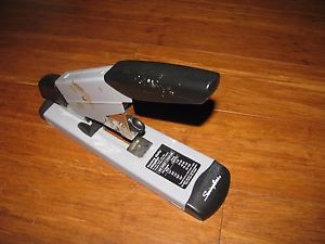 Swingline Heavy Duty Stapler; 160 Sheet