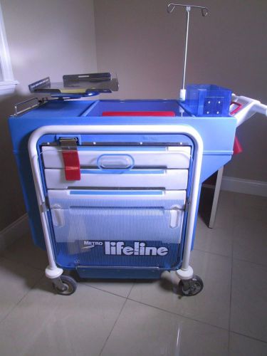 METRO Lifeline Emergency Cart