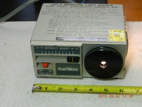 Storz 481-C Minature Light Source, 150 watt, 21 volt with fiberoptic cable