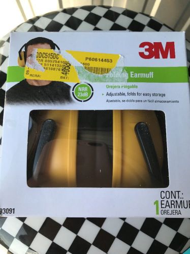 3M Folding Earmuff 93091 Adjustable/Folds Easy Pivoting Cups Yellow (PW)