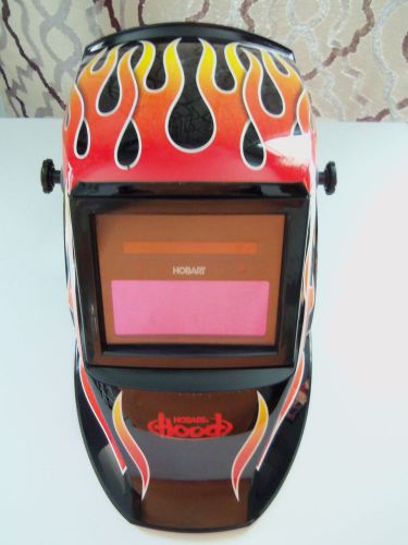 Hobart welding hood helmet xvs series &#034;black flame&#034; auto darkening nice used for sale